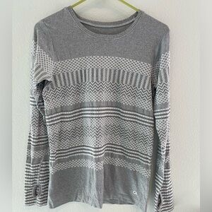 GAP fit long sleeve athletic top